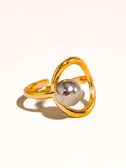 Sibylle 18K Gold Non-Tarnish Two Tone Round Ring