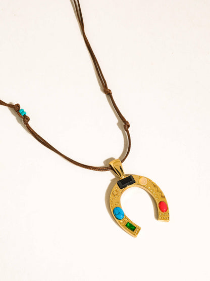 Maribel 18K Gold Western Large Horseshoe Necklace