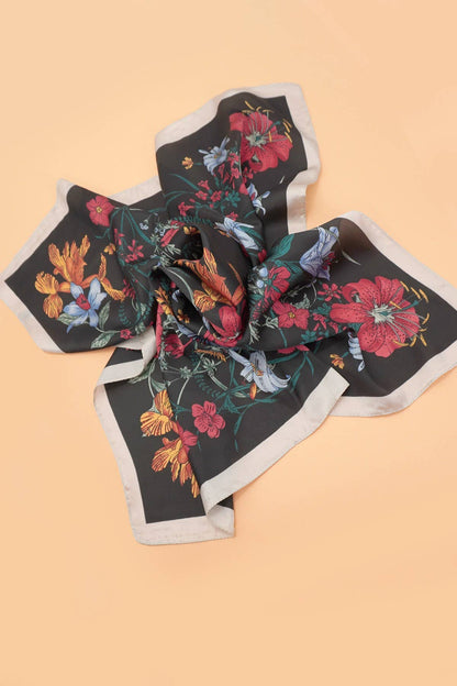 LARGE FLORAL PRINT BANDANA SCARF | 40SC651 - Soleil et étoiles
