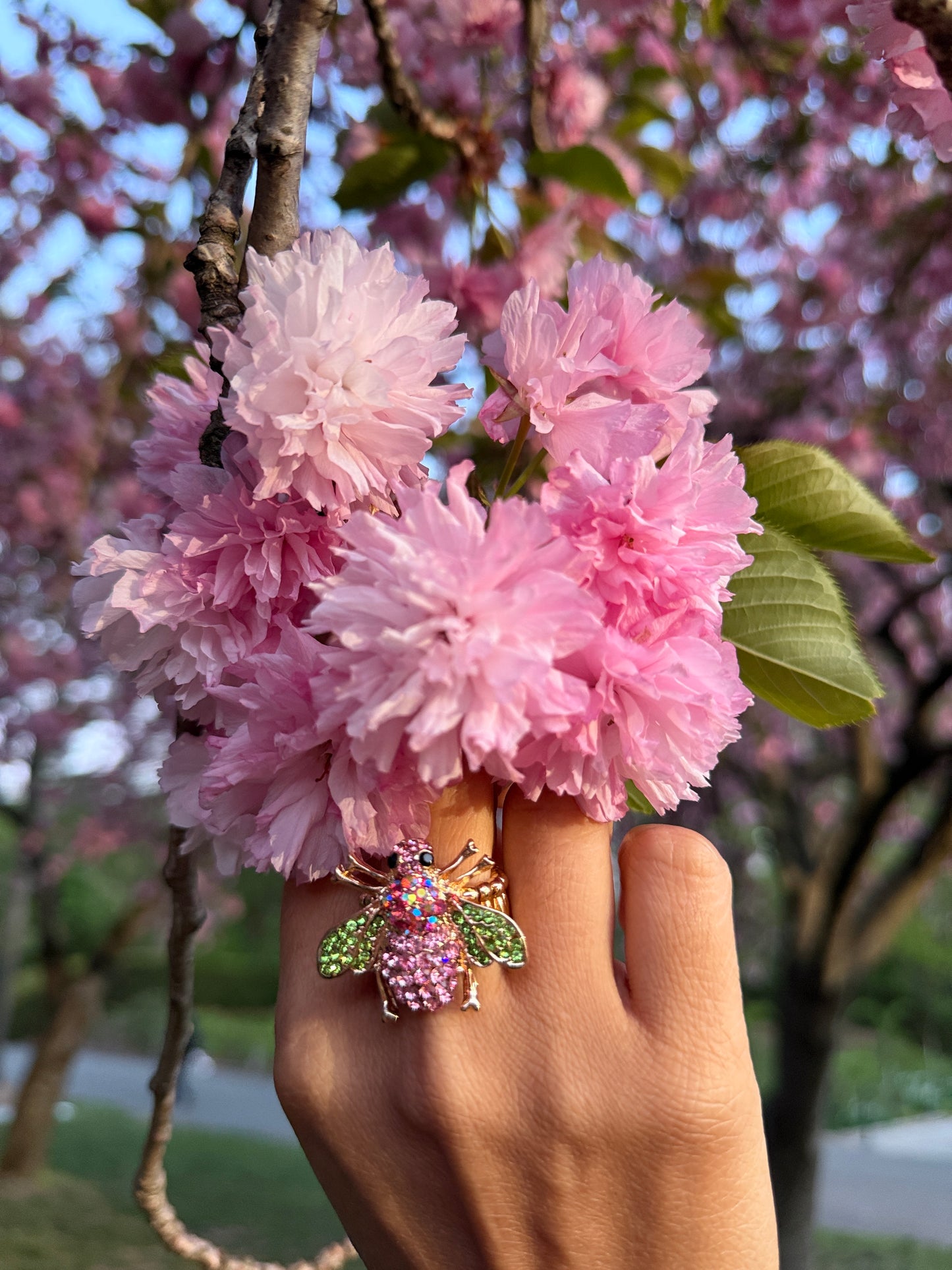 Crystal Honey Bee Stretch Ring