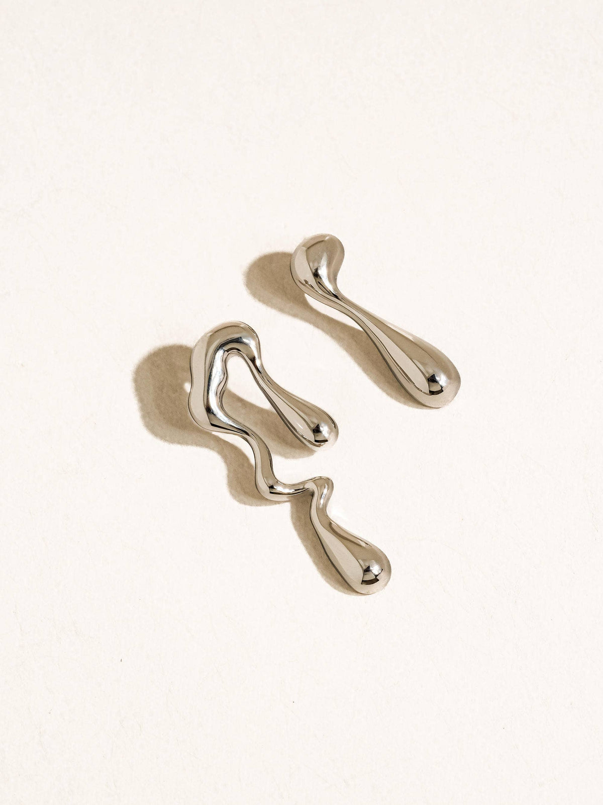 Roma 18K Gold Non-Tarnish Mismatch Melted Earring