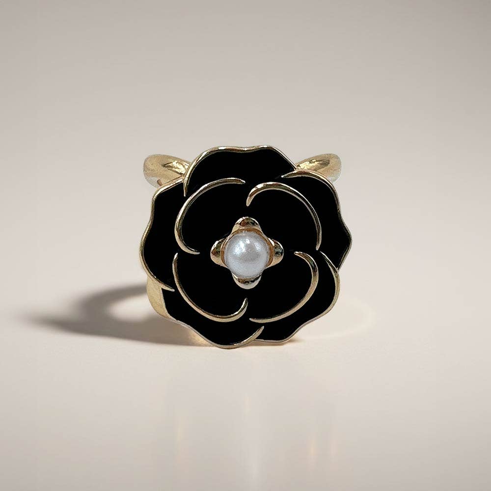 14K Gold Dipped Pearl Center Enamel Flower Scarf Ring - Soleil et étoiles